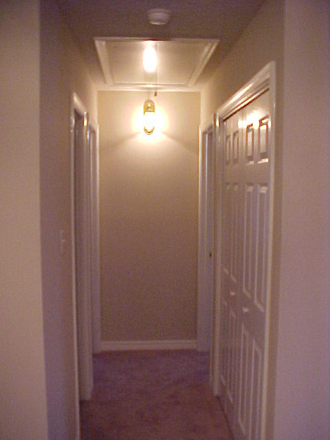 04-BedroomHallway